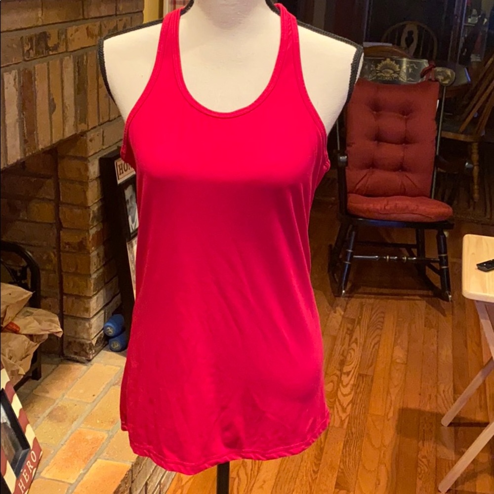 Active tank top